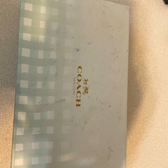 Coach leather wristlet pre-owned - Picture 5 of 5